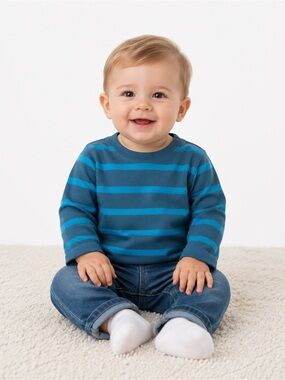 Boys H&M long sleeve T-shirt size 9 to 12 months